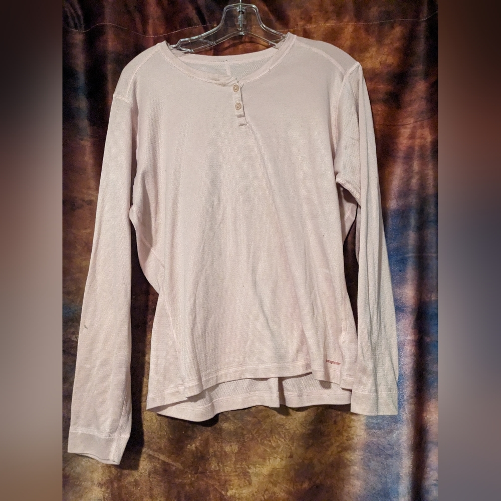 Patagonia Light Pink Long Sleeved Shirt- Women's XL